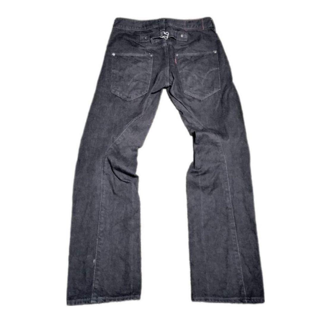 Levis engineered jeans ブラック　立体裁断　デニムパンツ