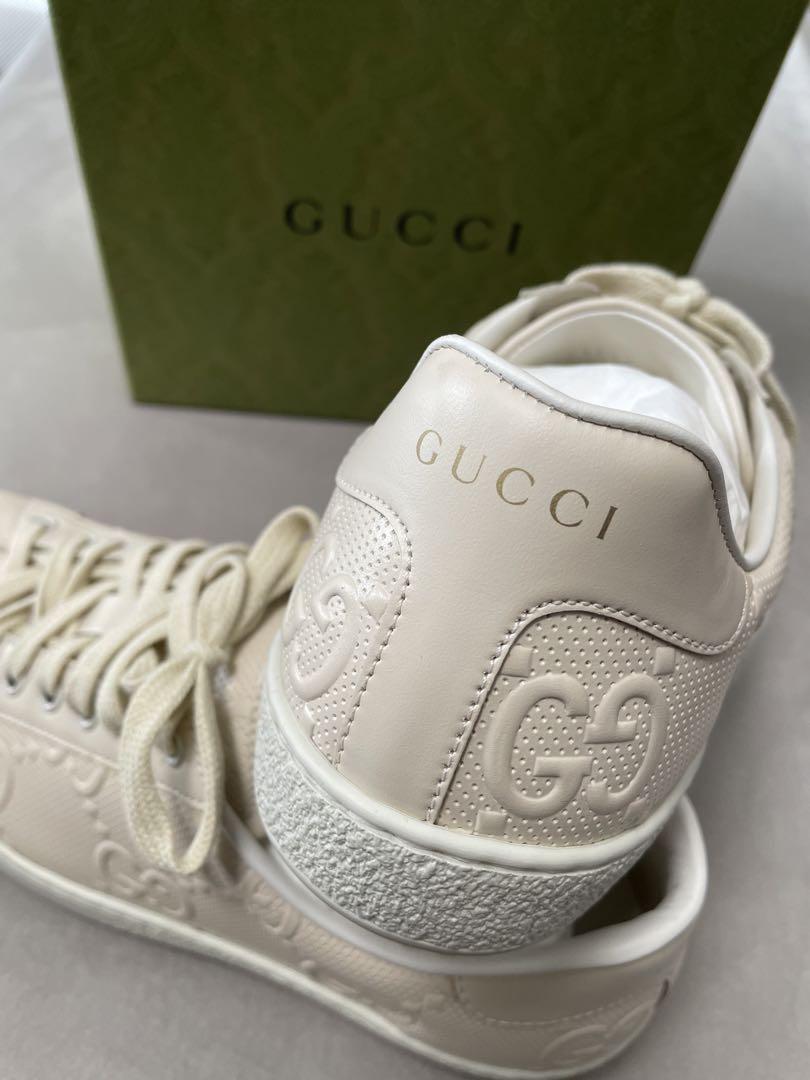 【新品未使用】GUCCIスニーカーGGエンボス