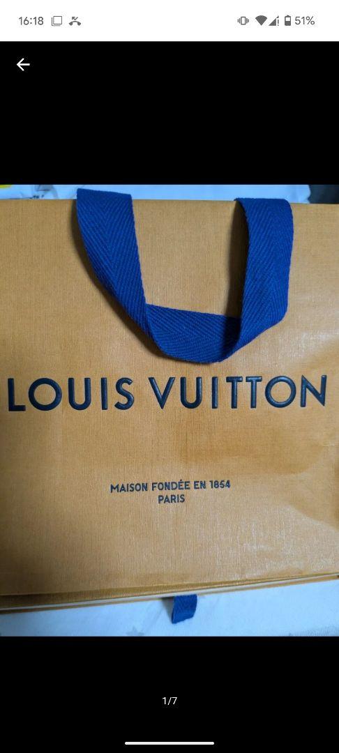 Louis Vuitton ブラック 二つ折り財布