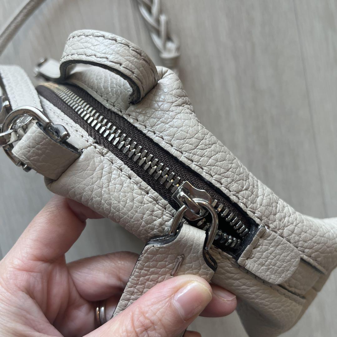 最も優遇 美品☆ジャンニキアリーニ アリファS グレージュ Lamb バッグ
