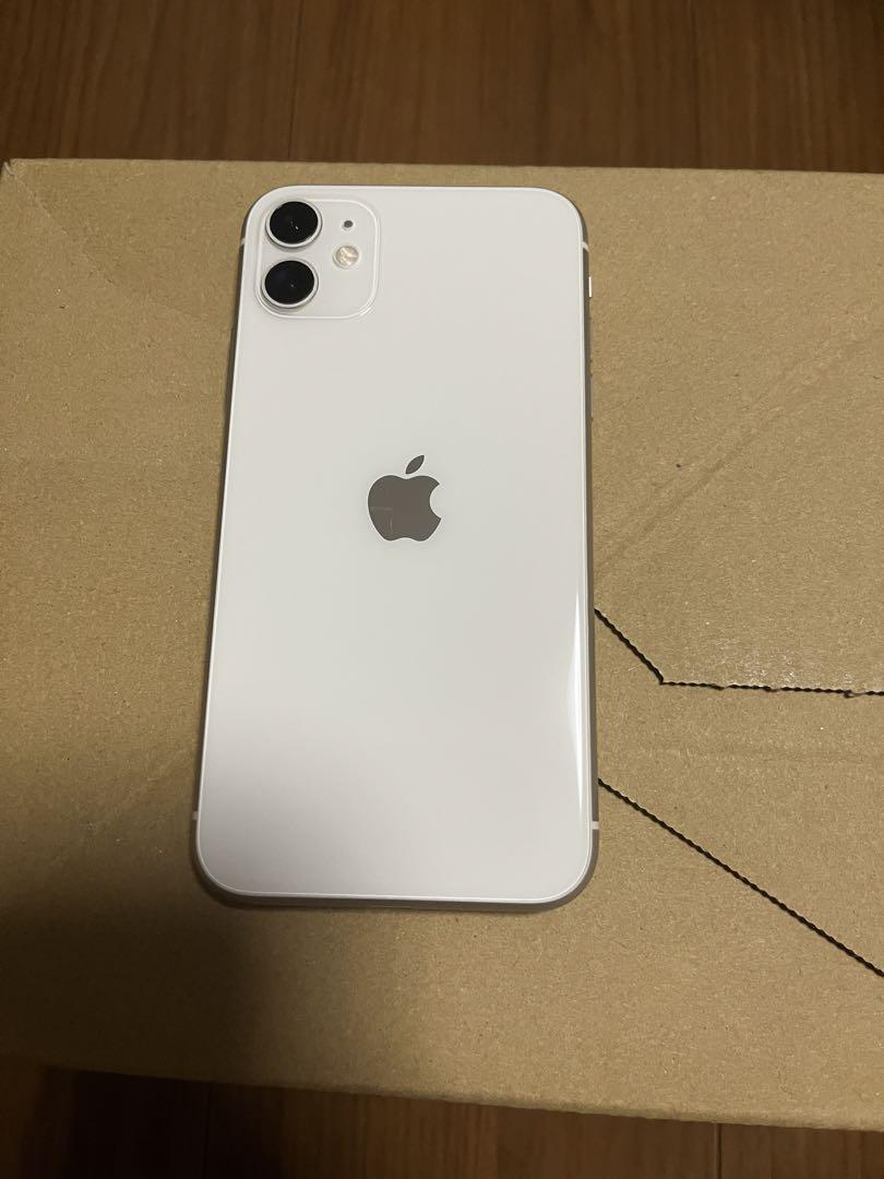 iPhone 11 ホワイト 64 GB ソフトバンク認定中古品 購入後未使用