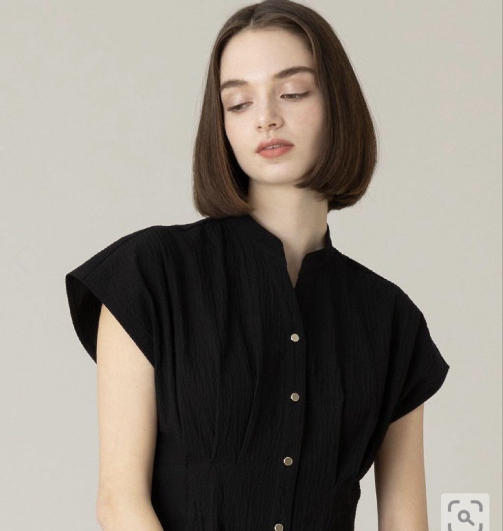 LOULOU WILLOUGHBYリップルタックワンピース
