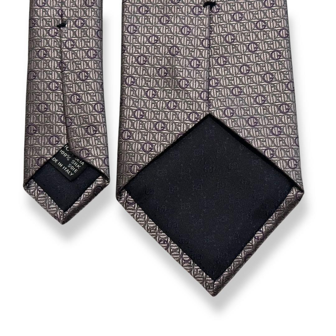 極美品✨GUCCI ネクタイ　グッチ　光沢感　Gロゴ　ジャガード　シルバー