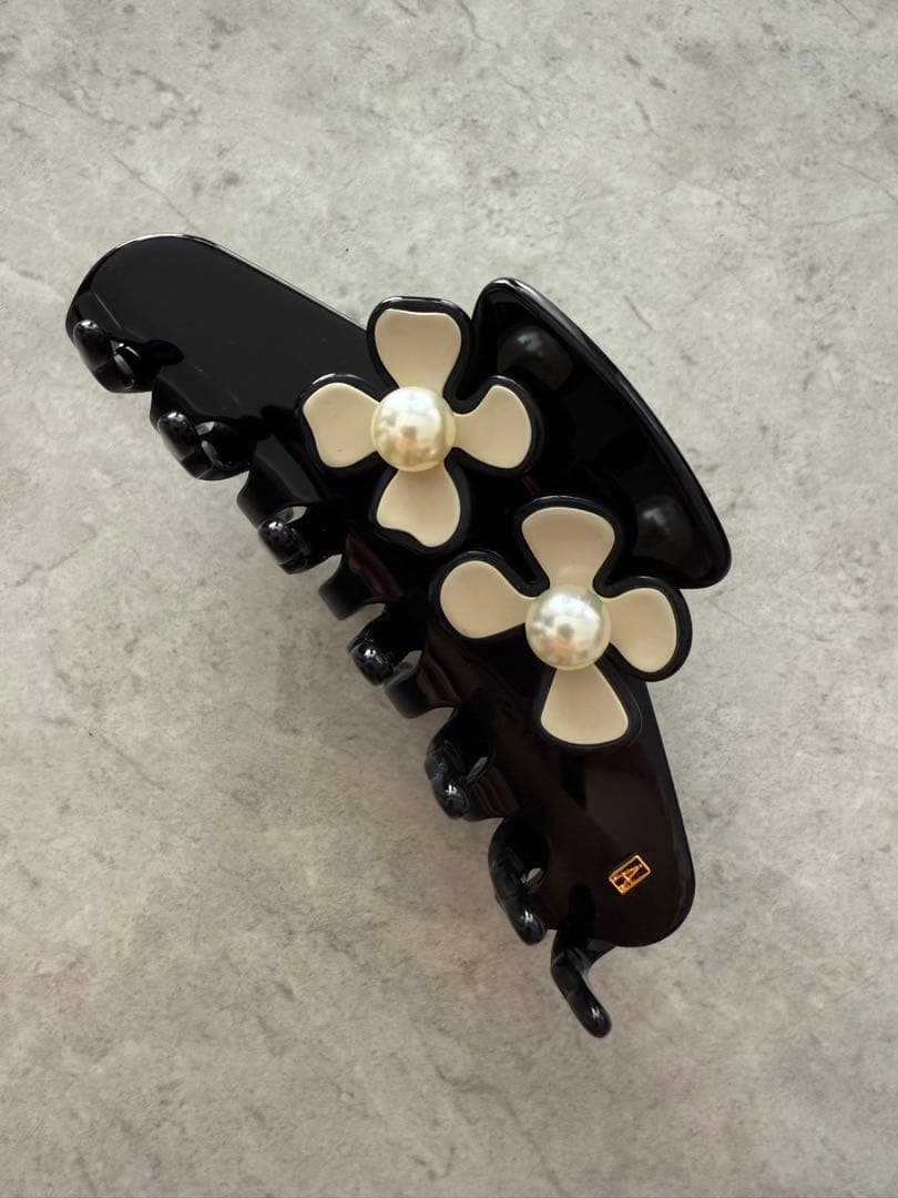 ALEXANDRE DE PARIS アレクサンドルドゥパリ　ヘアクリップ