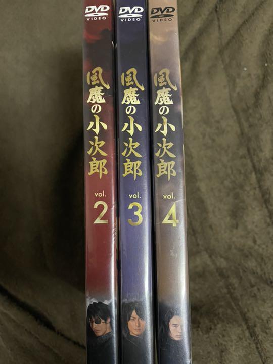 【匿名配送】風魔の小次郎 DVD TV版1〜4巻セット 2025年最新】アニメ 風魔の小次郎 DVD-BOXの人気アイテム - メルカリ