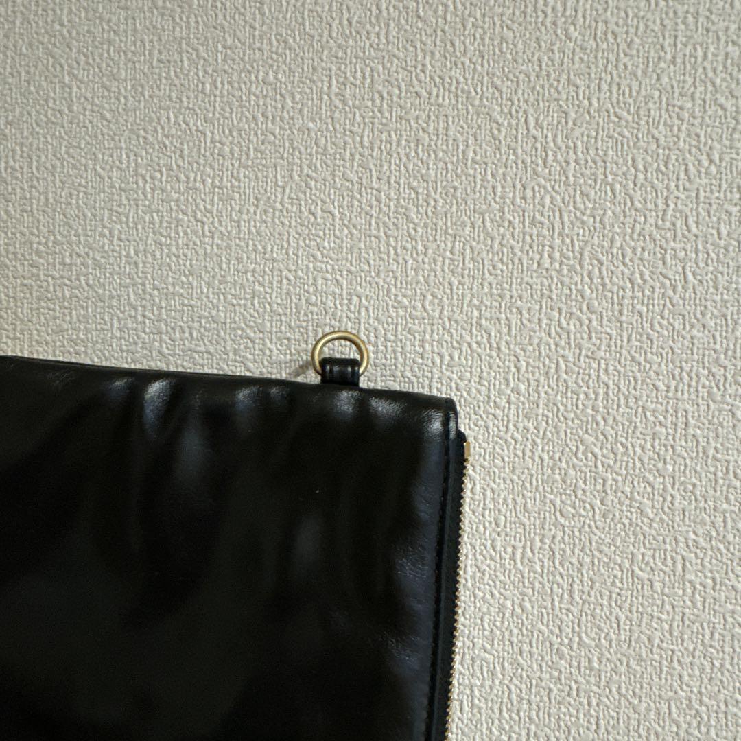 シャネルポーチ カーフスキン
