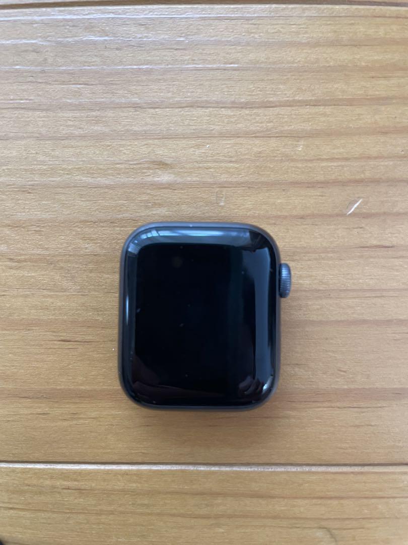 Apple Watch4 40mm NIKE GPSモデル