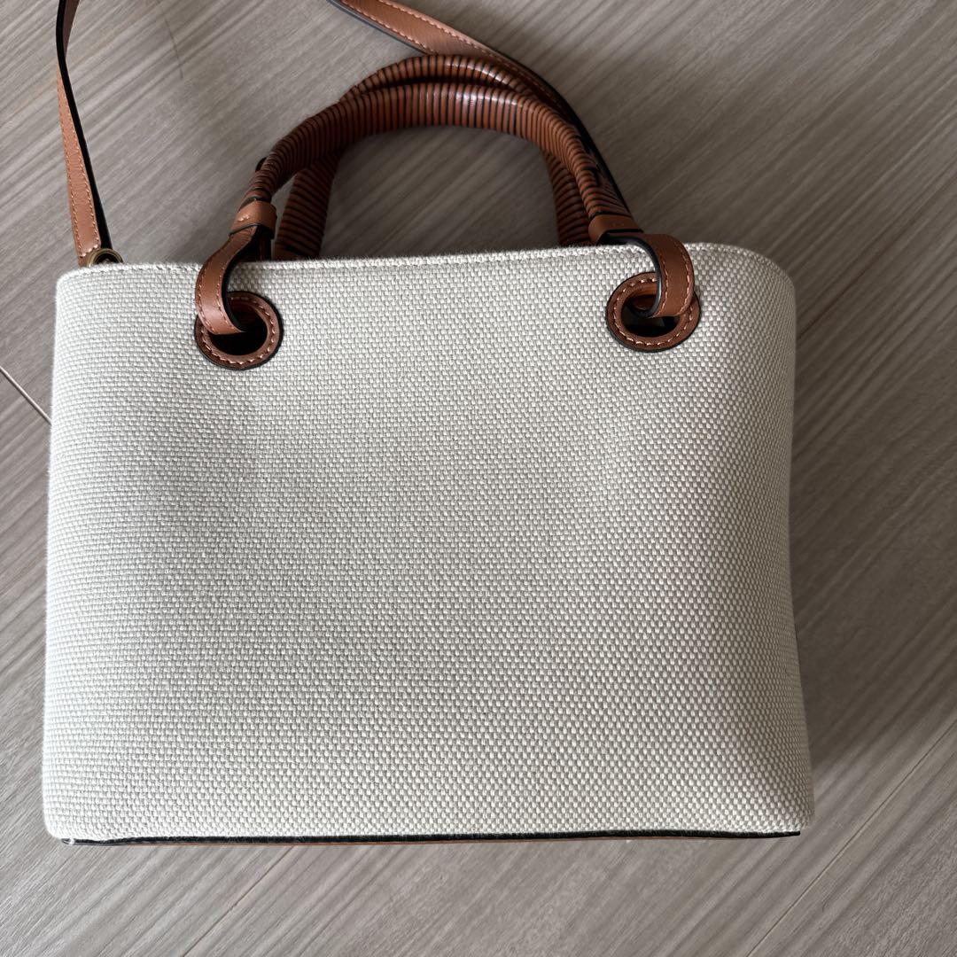 Miiyoさま　LOEWE ミニトート Miiyoさま LOEWE ミニトート（ミニトートバッグ「はなかさね