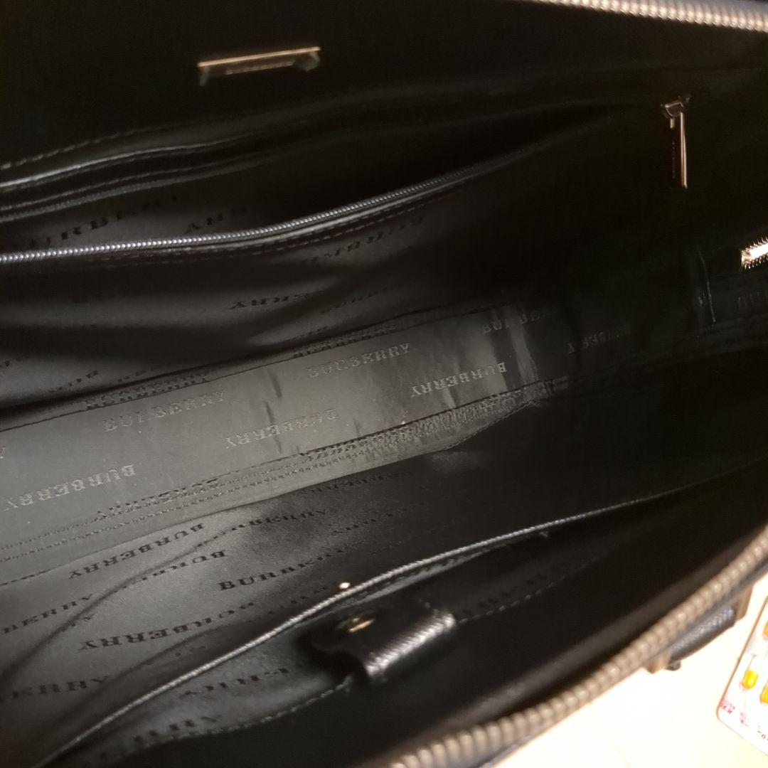 バーバリー BURBERRY