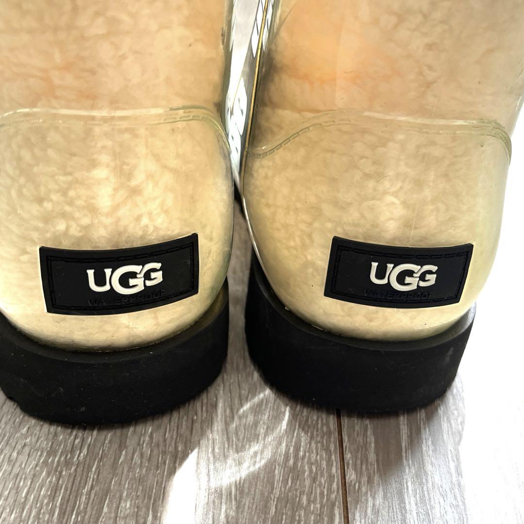 UGG クラシッククリアミニ