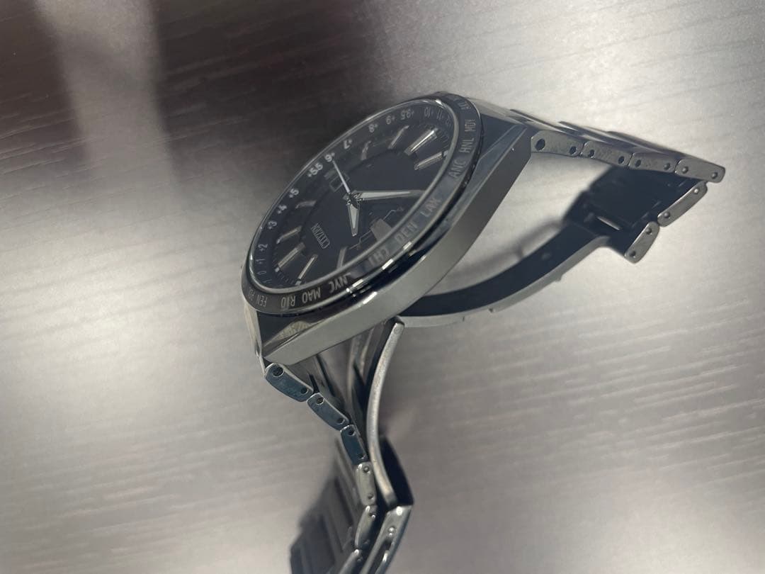 シチズン アテッサ CB0215-51E エコ・ドライブ電波時計