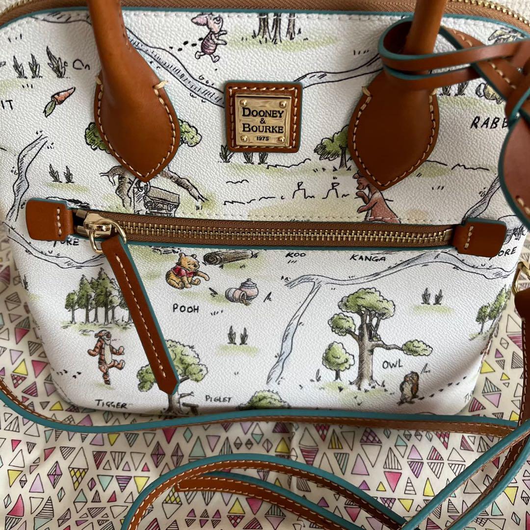 Dooney＆Bourke くまのプーさん ショルダーバッグ - メルカリ