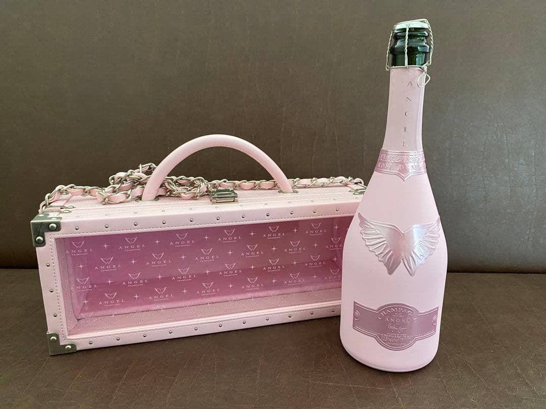 ANGEL エンジェル シャンパン ドゥミセック ケース ピンク 限定 空き瓶