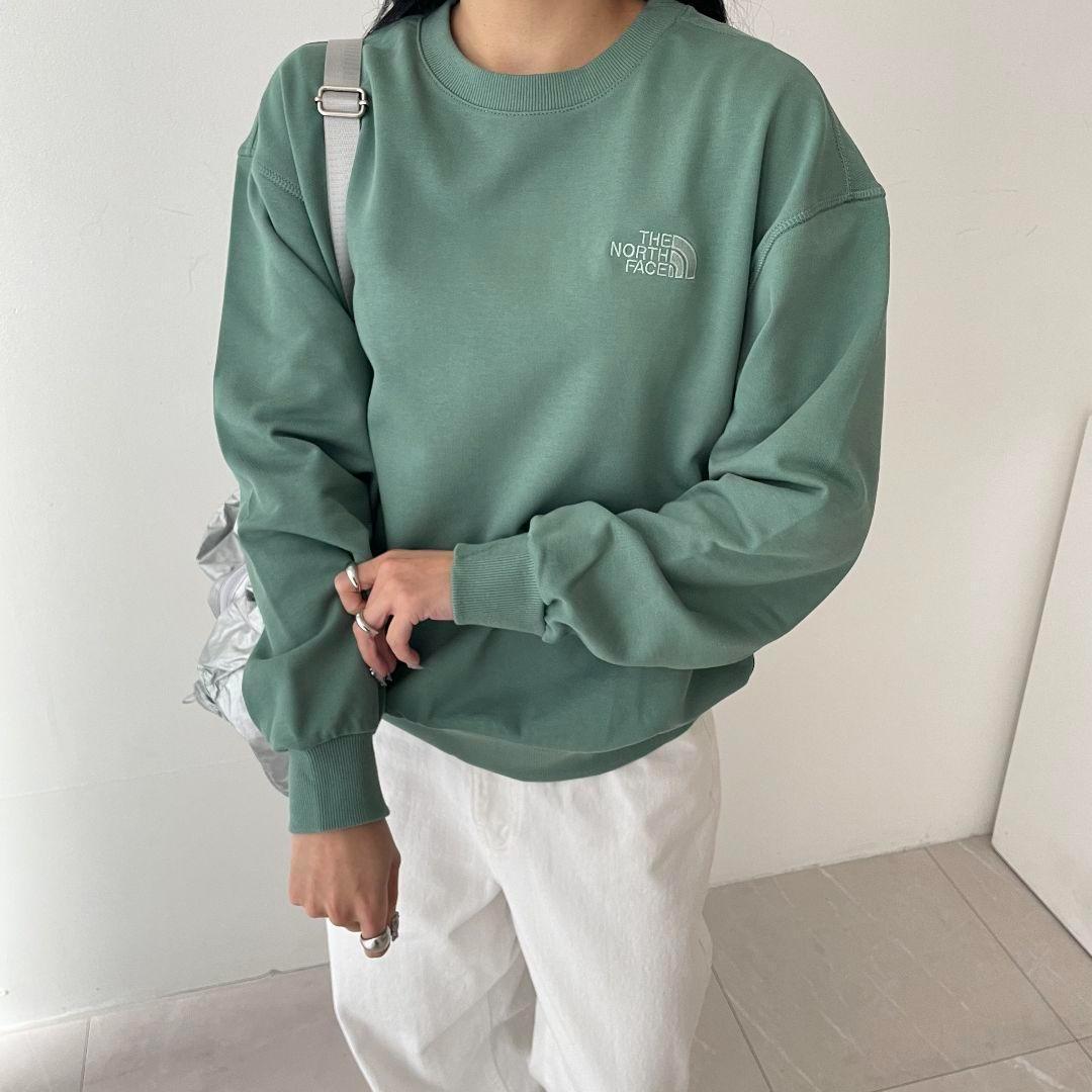 【新品未使用】ノースフェイスGO TO SWEATSHIRTS　L モスグリーン THE NORTH FACE/ザ・ノース・フェイス L/S Small Box Logo Tee