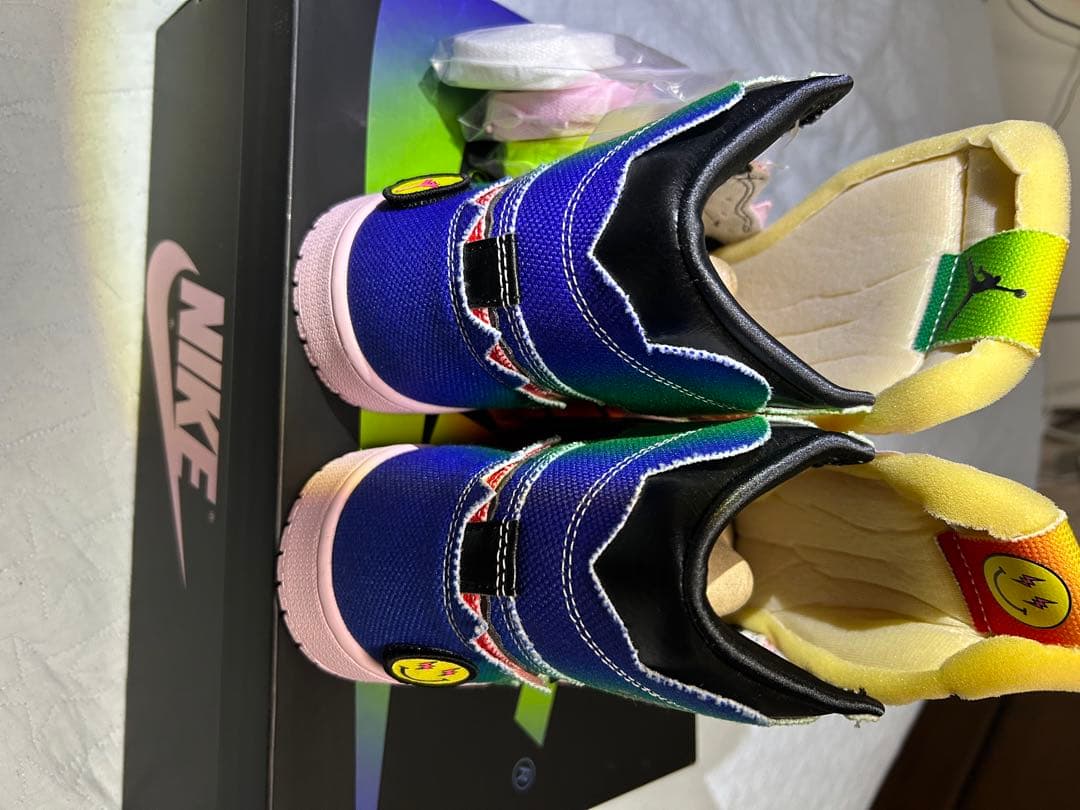 送料無料 美品 希少 NIKE AIR JORDAN 1 RETRO HIGH ジョーダン レトロ ナイキ 332550-006 26.5cm 極美品・希少NIKE WMNS AIR JORDAN 1 HIGH OG REVERSE LANEY ジョーダン 1 25cm