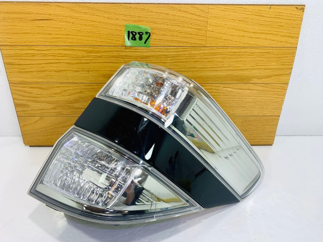 割れ有 点灯OK トヨタ 純正 ANH20W ヴェルファイアLED テールランプ