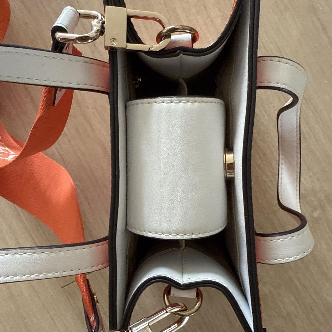 GUESS - ゲス Guess 2way ショルダーバッグ 肩掛け 斜め掛け