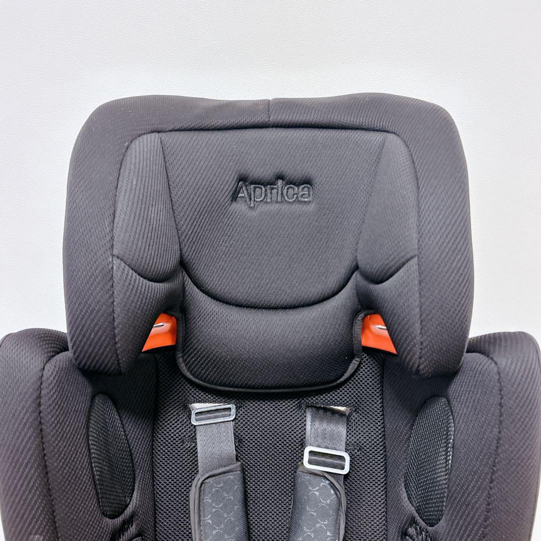 ほぼ未使用　Aprica アップリカ　エアグルーヴプラス　ジュニアシート　極美品 極美品☆Aprica エアグルーヴ プラス ジュニアシート ブラック