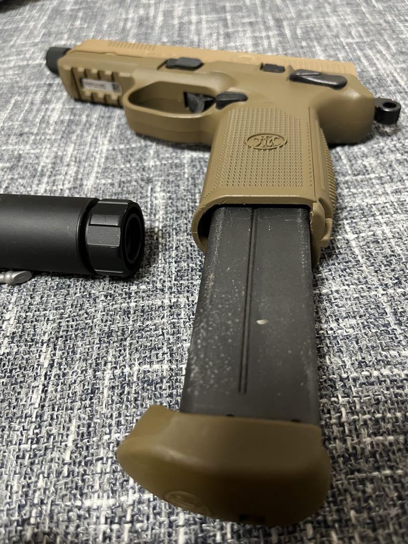 東京マルイ　FNX-45タクティカル 18禁