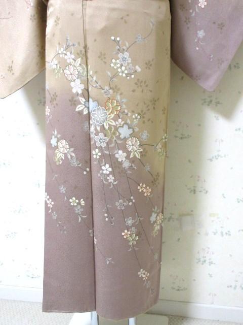 【激安】半額以下- 50%OFFの安い通販 しだれ桜・桜一面・ベージュ色訪問着・正絹・美品 メルカリ - K‐80 着物・浴衣