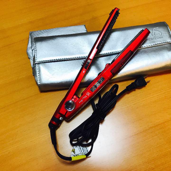 Vs ストレートアイロン