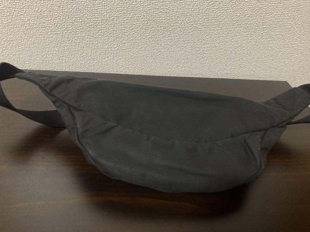Supreme × Barbour Waxed Cotton Waist Bag