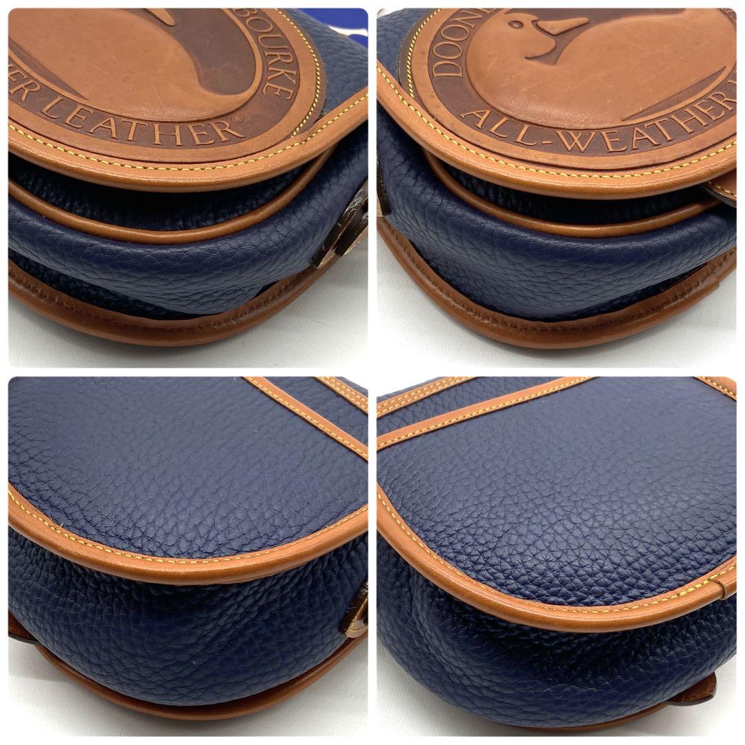 タグ付き✨ Dooney&Bourke デカロゴ　エンボス　ショルダー　ネイビー