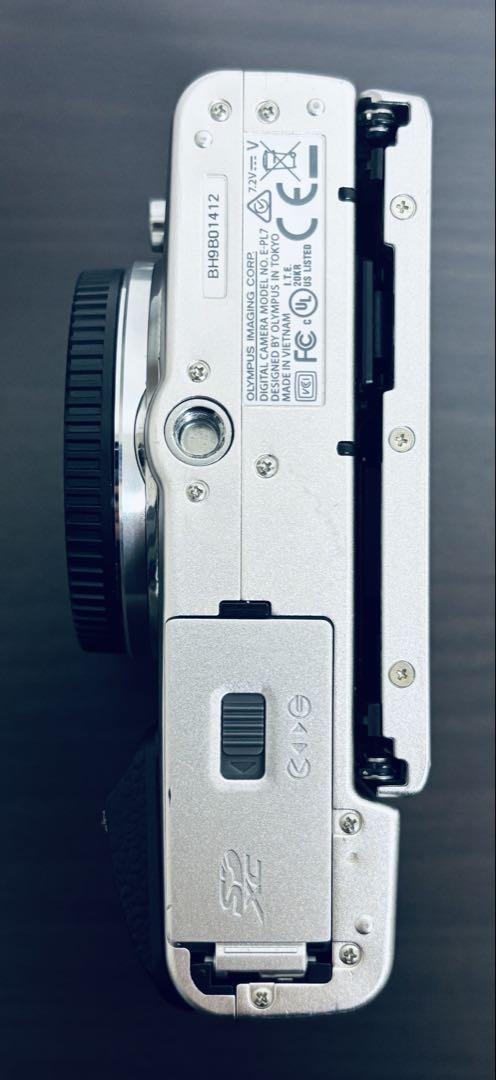 【本日限定価格】OLYMPUS PEN E-PL7 ブラック セット売り