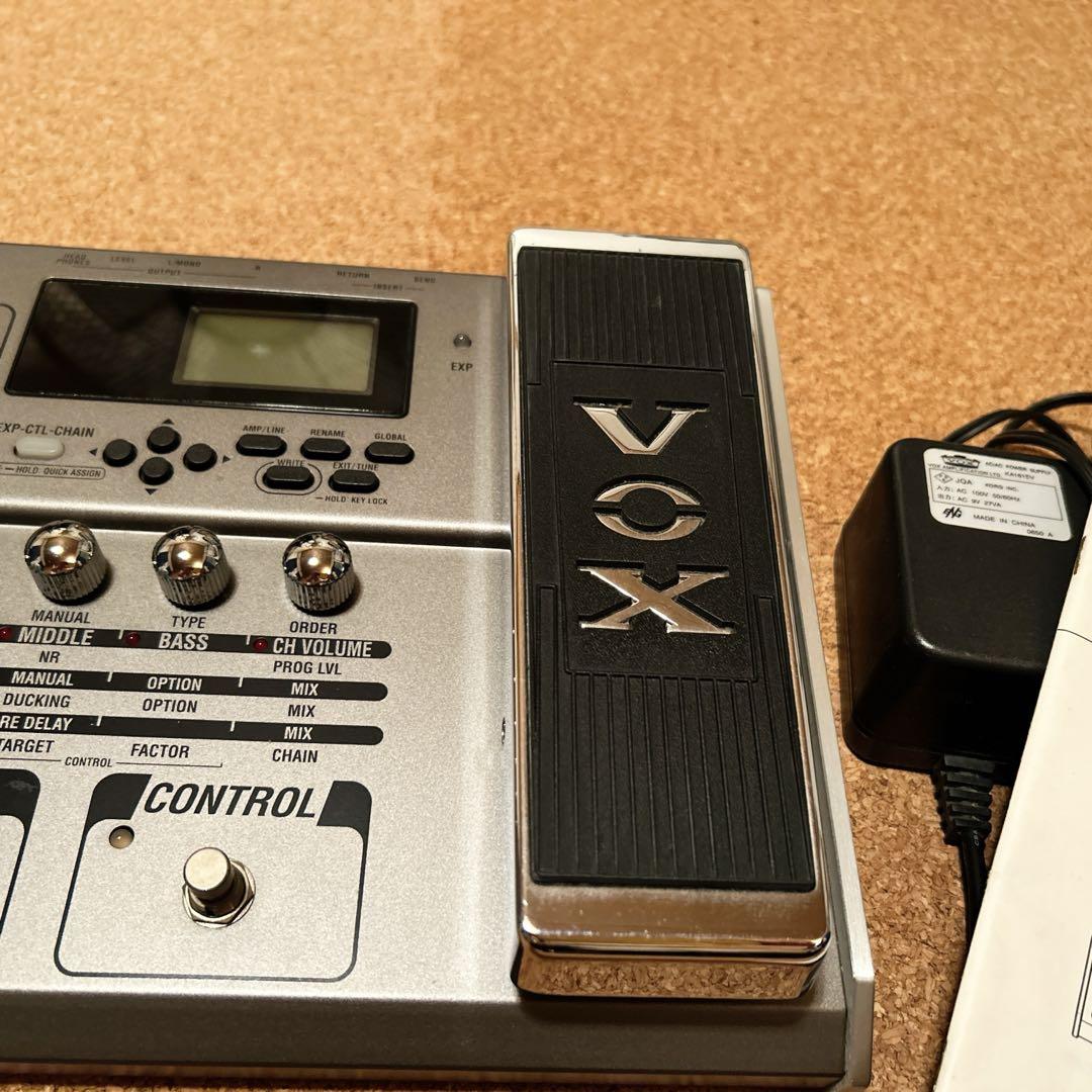 【VOX】 Tone Lab LE【真空管搭載】オヤイデケーブル付き VOX】 Tone Lab LE【真空管搭載】オヤイデケーブル付き - メルカリ