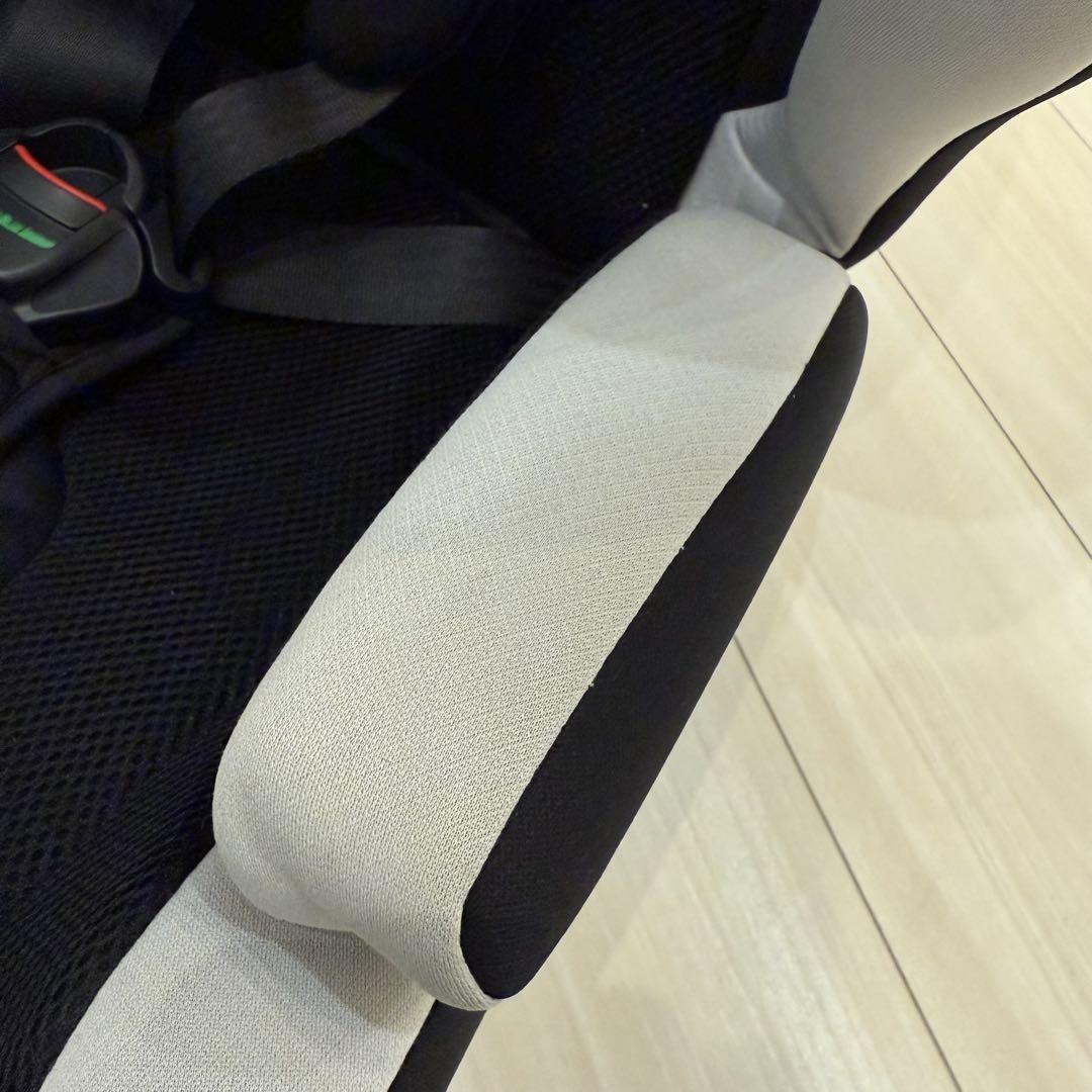 希少【人気】RECARO J1 NEO ジュニアシート プラチナブラック
