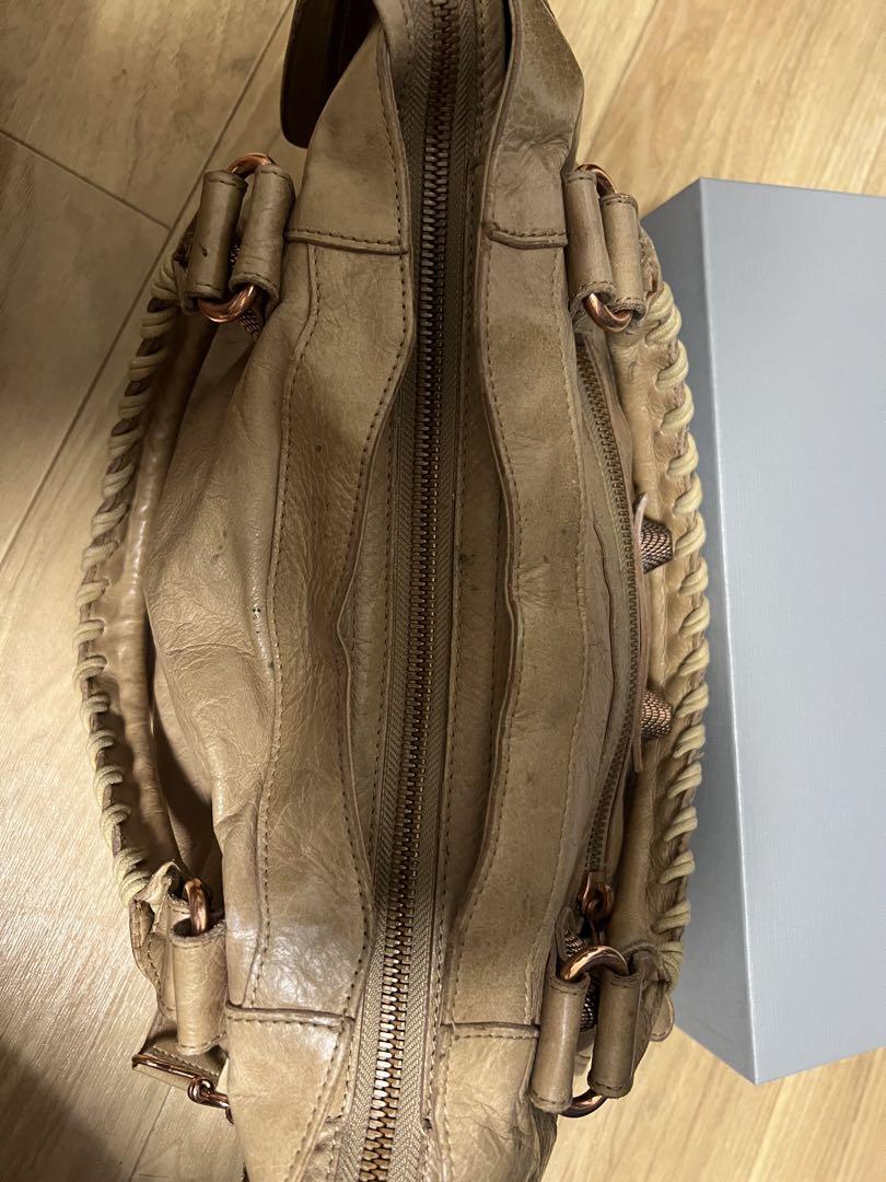 BALENCIAGA バレンシアガ　シティ ハンドバッグ　ショルダーバッグ