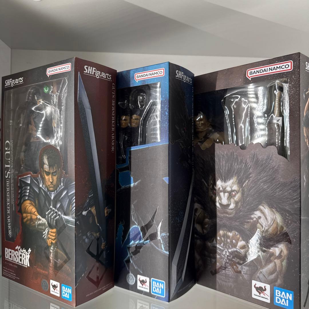 S.h.figuarts ベルセルク ガッツ 狂戦士の甲冑 不死のゾッド