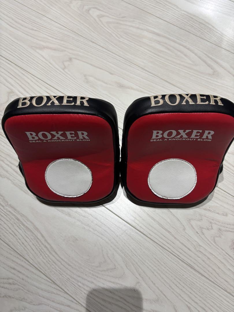BOXER パンチングミット 赤