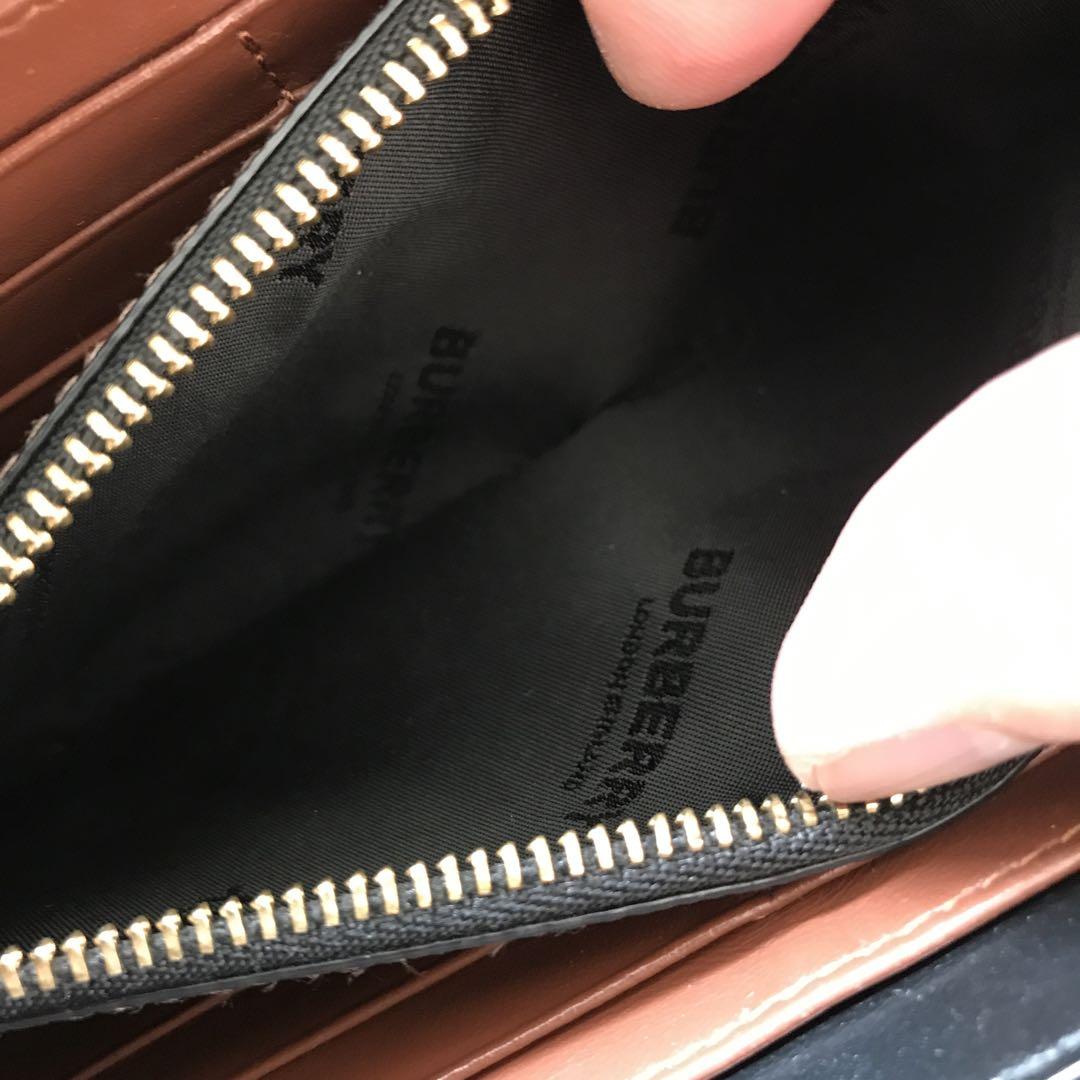BURBERRY 未使用 箱付 ラウンドファスナー 長財布