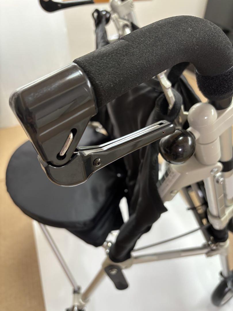 【介護用】手押し車 歩行器 シルバーカー 折り畳み式 ヘルシーワンキャンシット