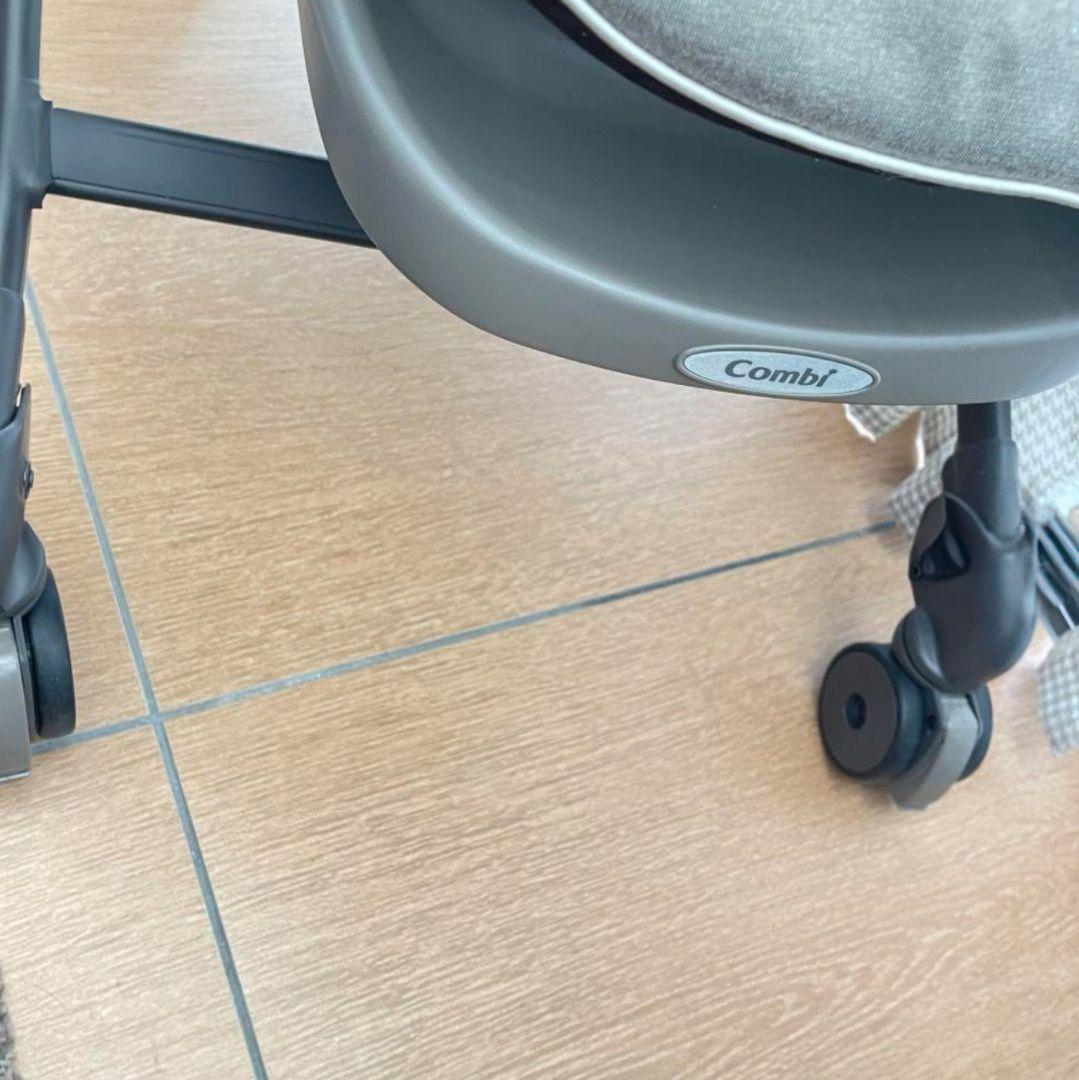 極美品！コンビ　ハイローチェア　ネムリラ　オートスイング　BEDi ドーム付き
