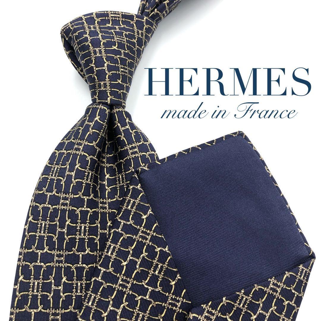 HERMES　エルメス　ネクタイ　総柄　幾何学模様　ネイビー　新品 極美品】HERMES ネクタイ 幾何学模様柄 金具柄 パターン柄