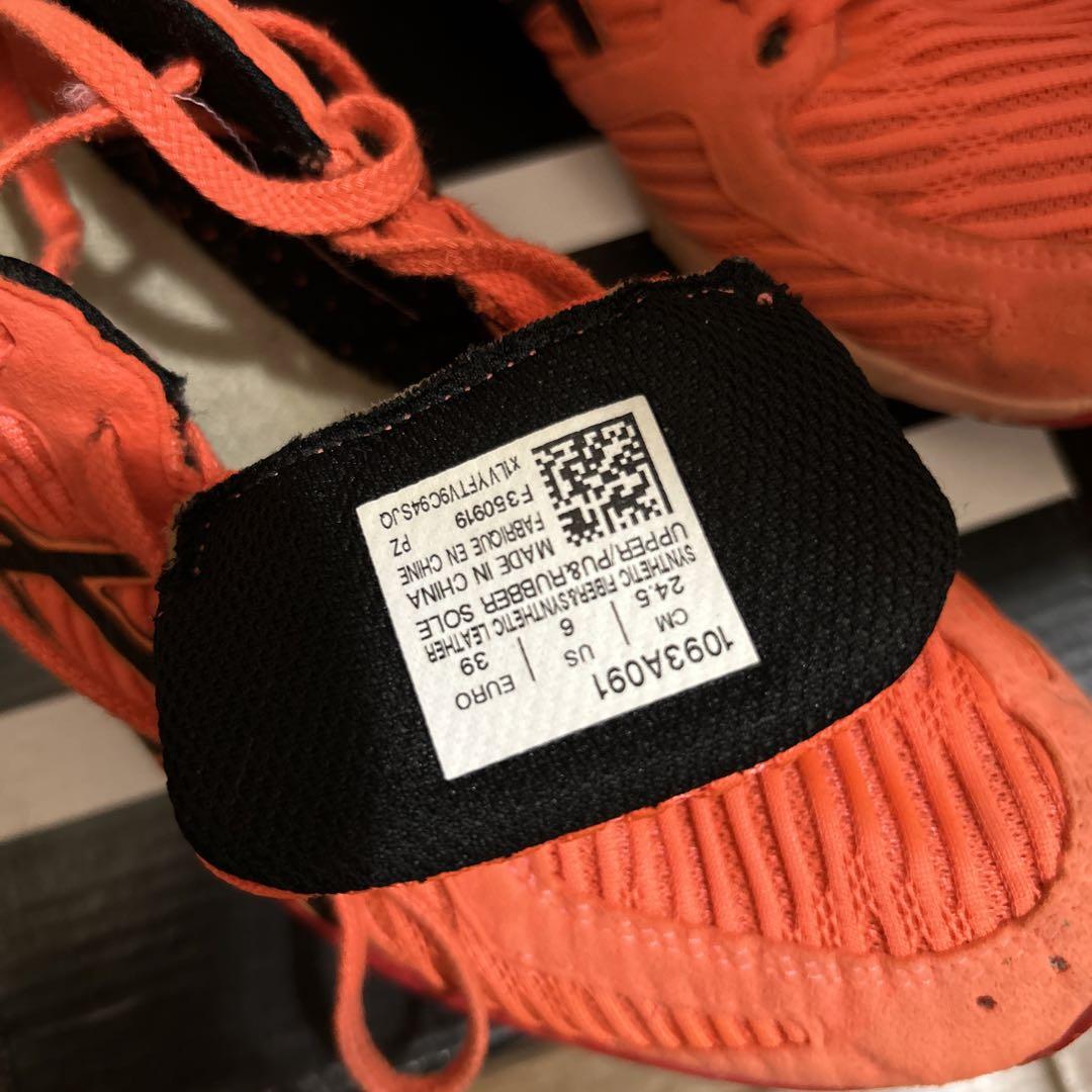 asics 陸上トレーニングシューズ
