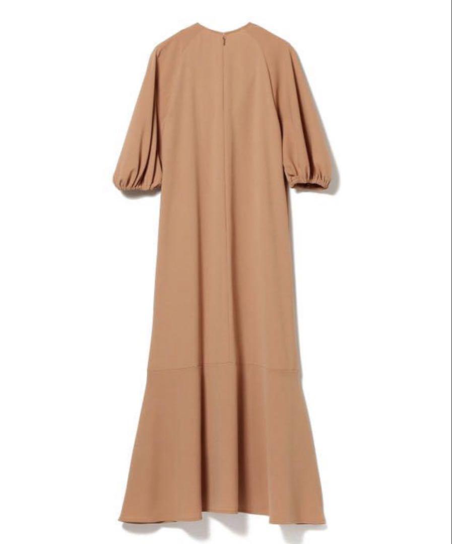 《完売商品》JOIEVE リリーフレアワンピース　38