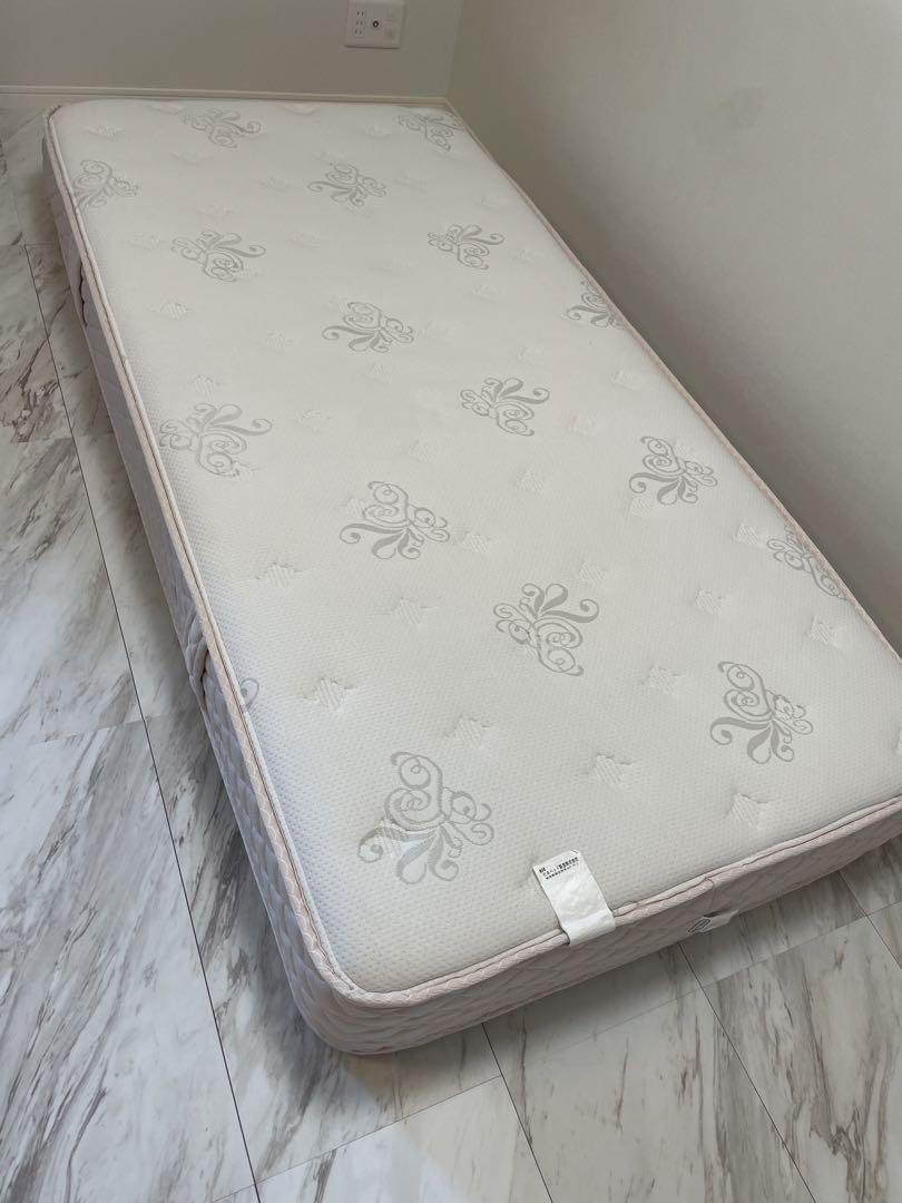 【美品】日本ベッド　シルキーパフ　シングル