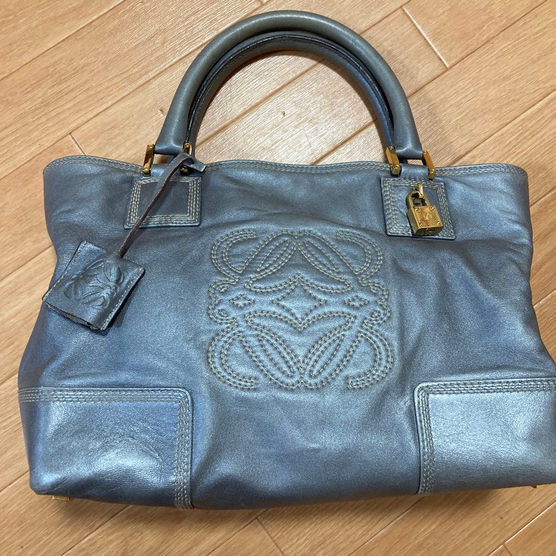 ロエベバックLOEWE