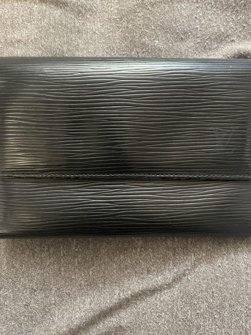 Louis Vuitton エピレザー 三つ折り財布 ブラック