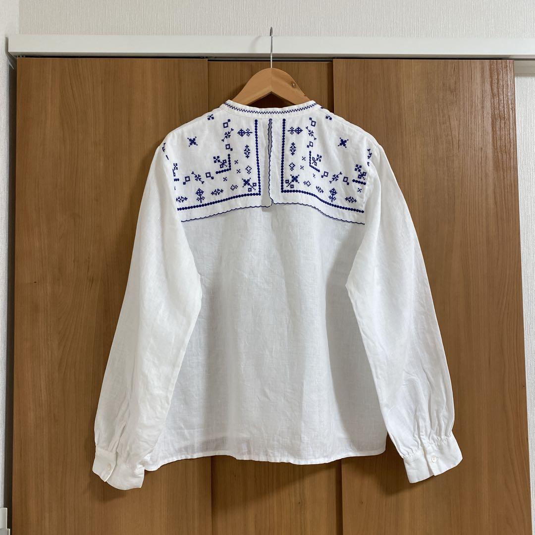 PAR ICI ハンカチ刺繍リネンブラウス　カントリーシャツ　白
