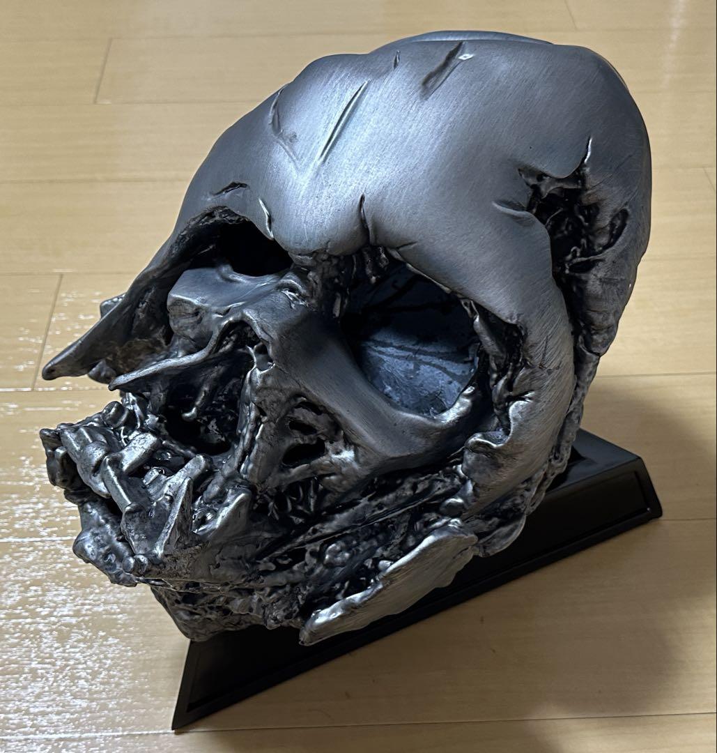 【激レア！海外ディズニー限定】ダースベイダーのマスク『フォースの覚醒』版レプリカ 貴重！】ダースベイダーのマスク『フォースの覚醒』版レプリカ
