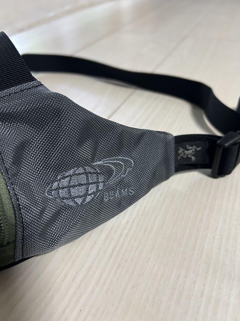 Arc'teryx ボディバッグ オリーブ色