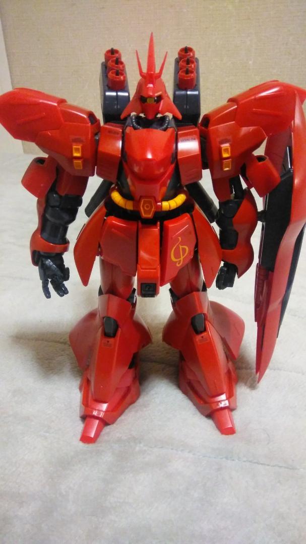 バンダイ　1/100　MG　サザビー　完成品