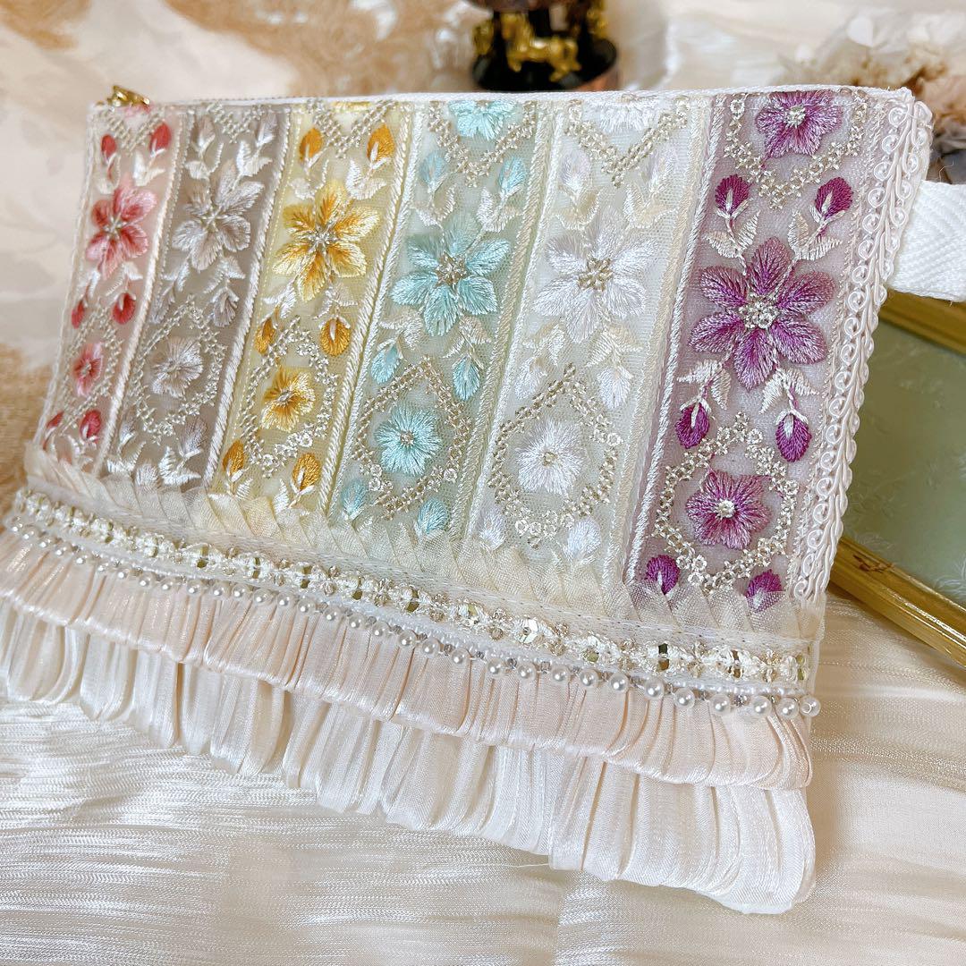 インド刺繍リボンフラットポーチイブルキルト