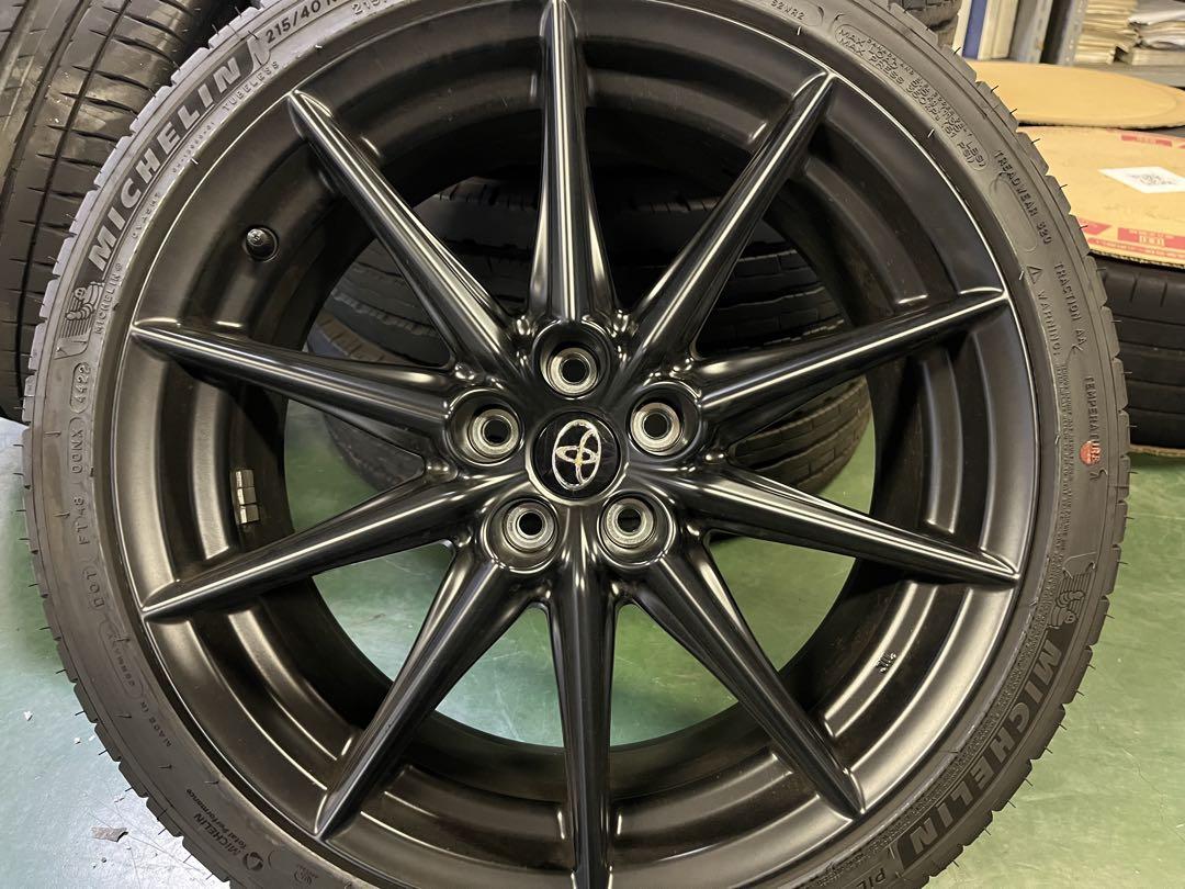 新車外し　トヨタ GR86 18インチホイール ミシュランタイヤセット
