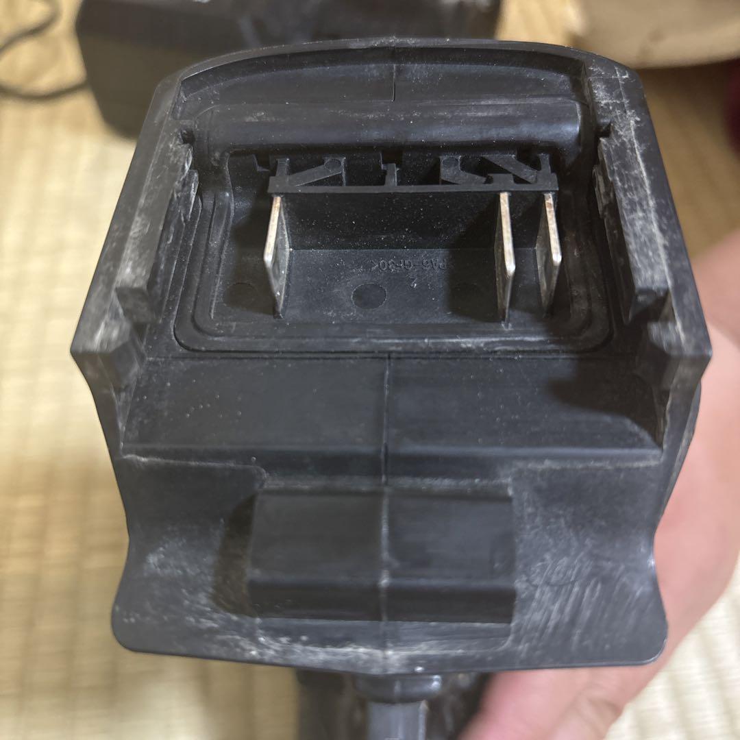 バッテリー4個