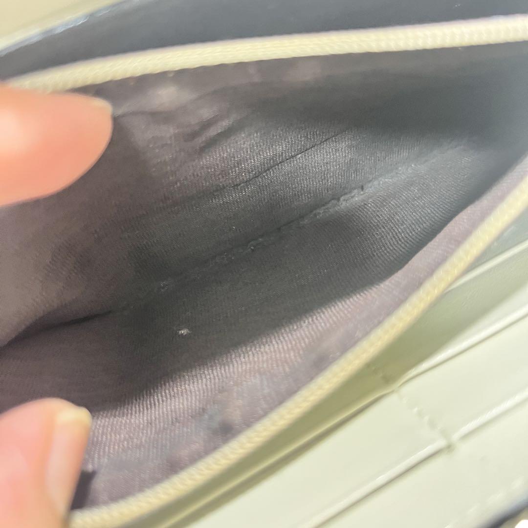美品✨GUCCI ラウンドファスナー　長財布　ホワイト　シマ　GG レディース